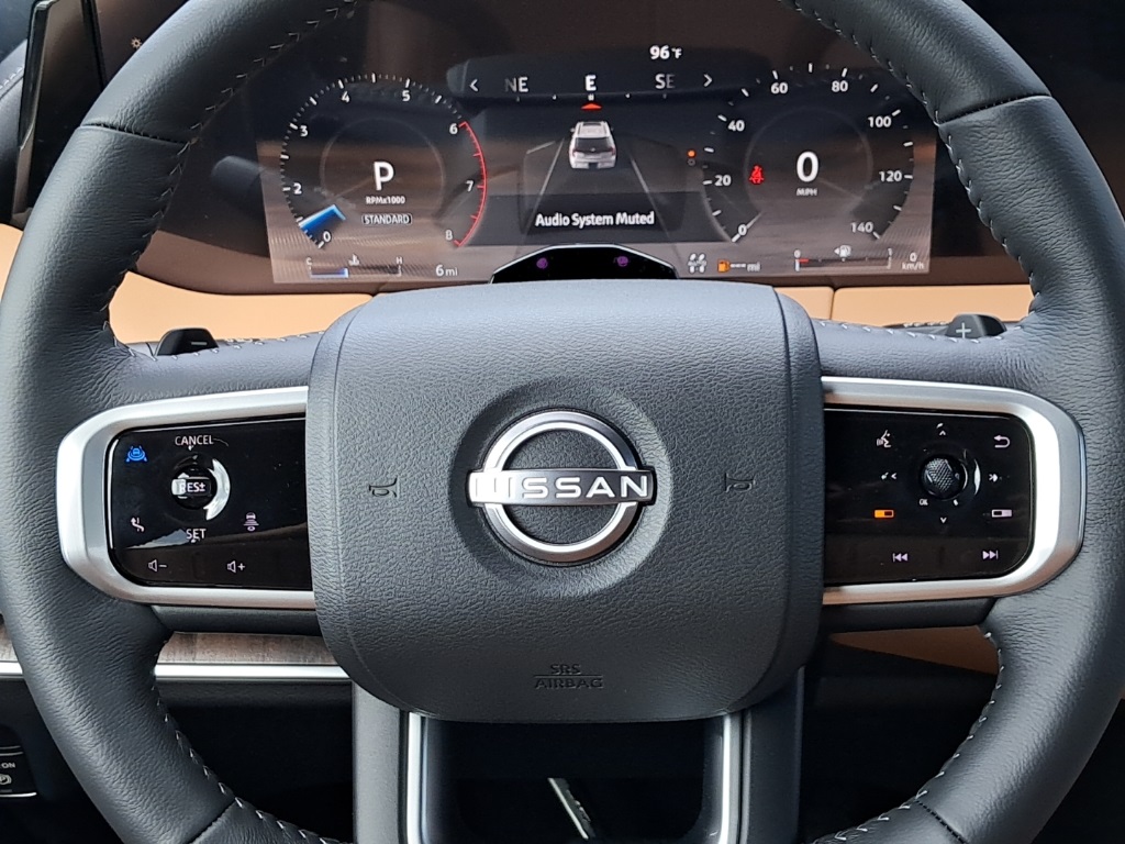 2025 Nissan Armada SL photo 11