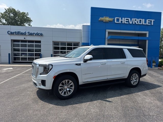 2024 Gmc Yukon XL Denali photo 2
