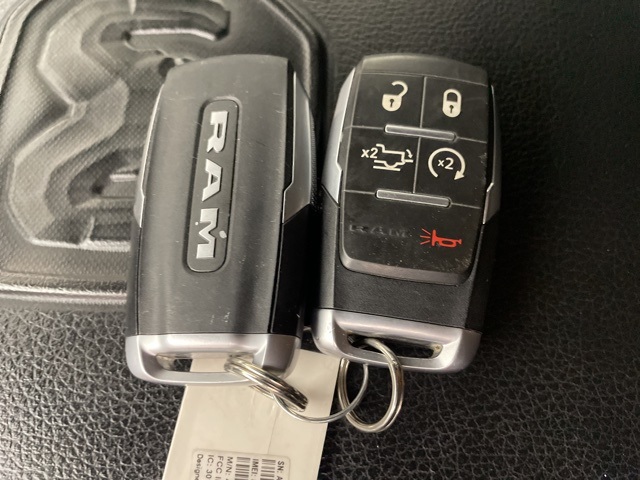 2021 Ram 2500 Laramie photo 30