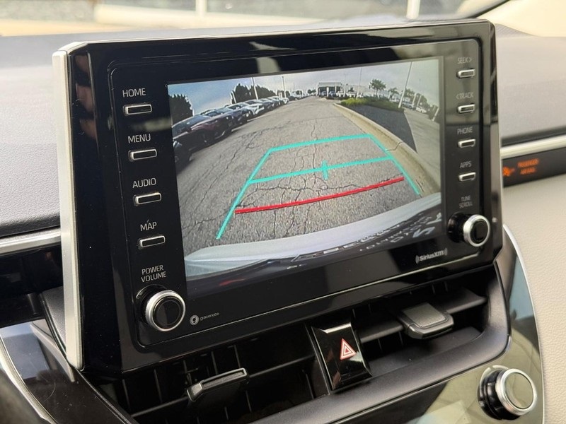 2021 Toyota Corolla Hybrid LE photo 22