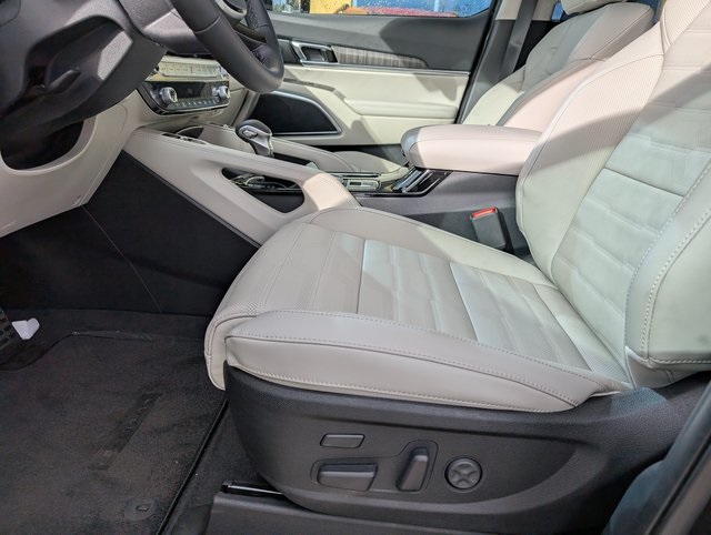 2025 Kia Telluride SX Prestige photo 17