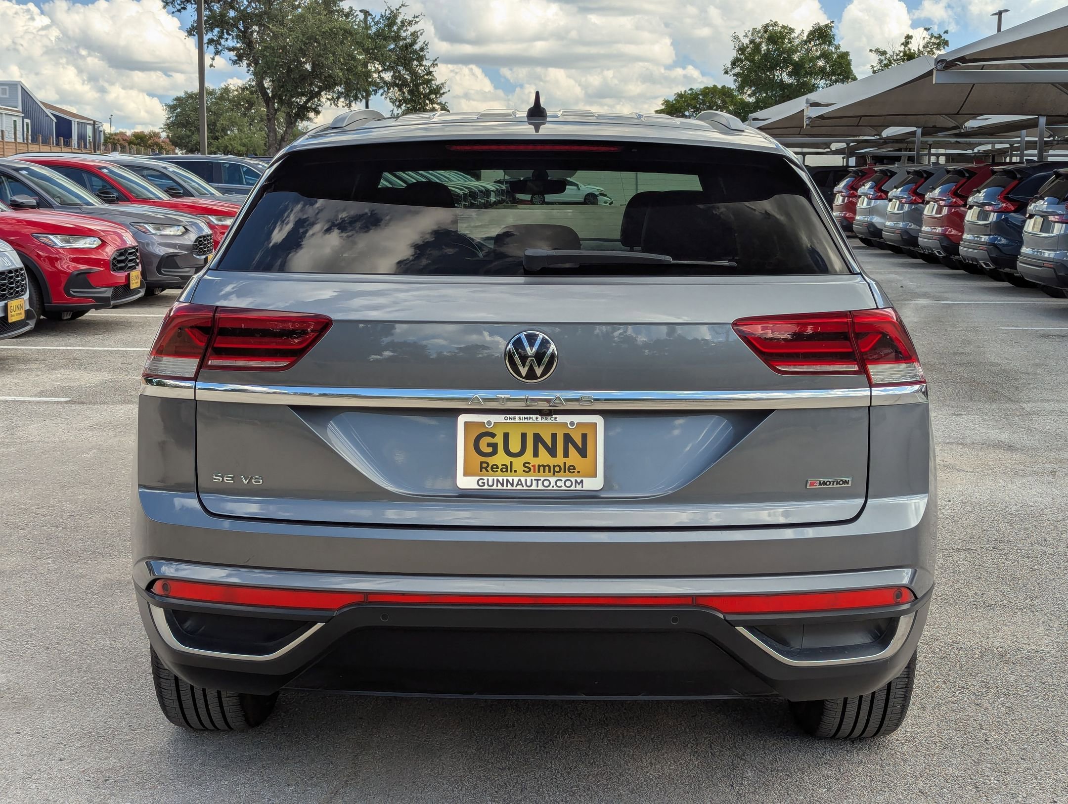 2020 Volkswagen Atlas Cross Sport V6 SE Technology photo 4