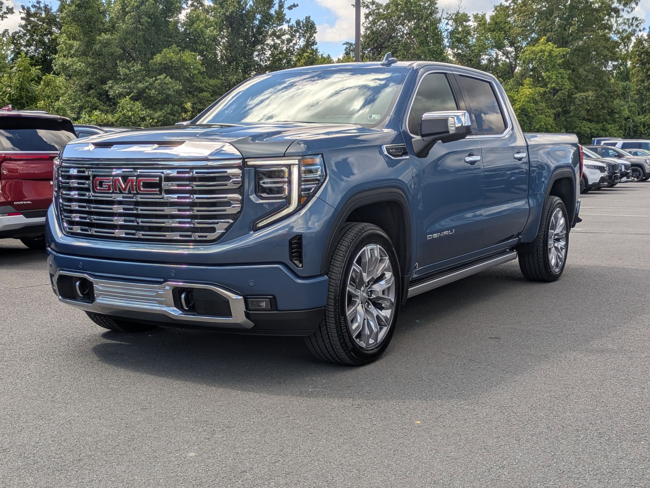 2026 Gmc Sierra 1500 Denali photo 3
