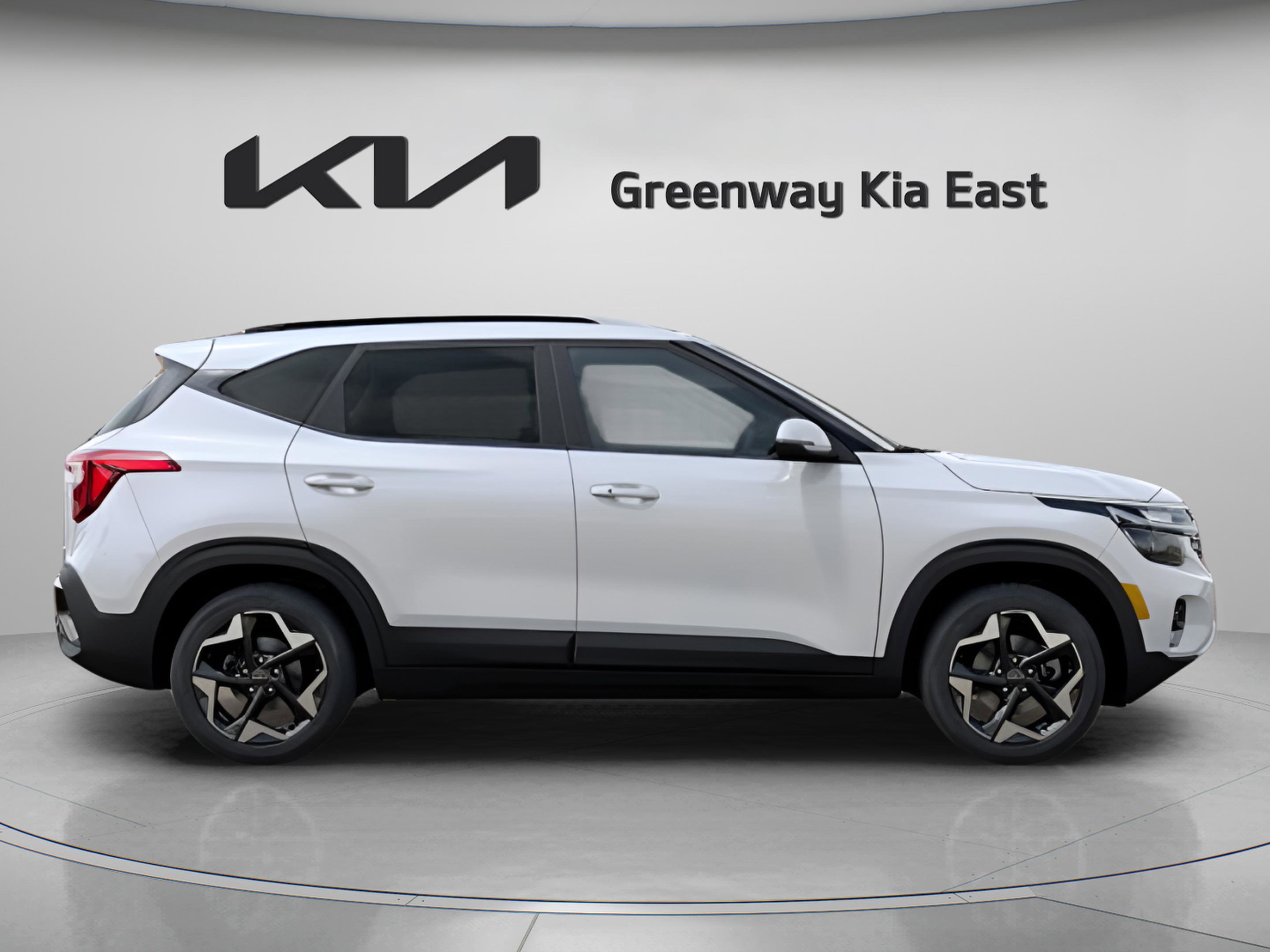 2026 Kia Seltos S photo 9
