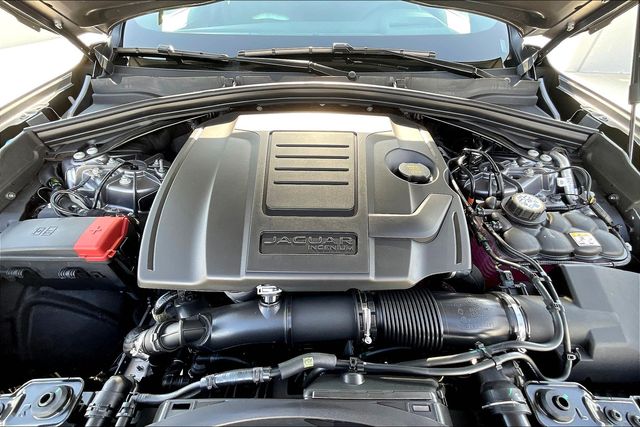 2026 Jaguar F-PACE P250 R-Dynamic S photo 10