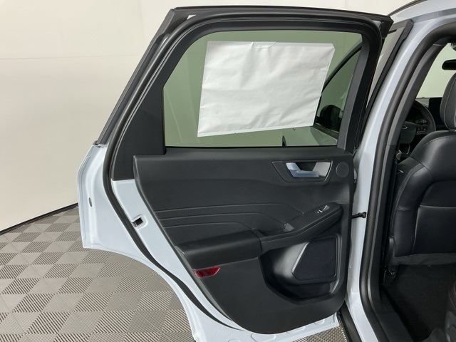 2025 Ford Escape Hybrid ST-Line Select photo 26