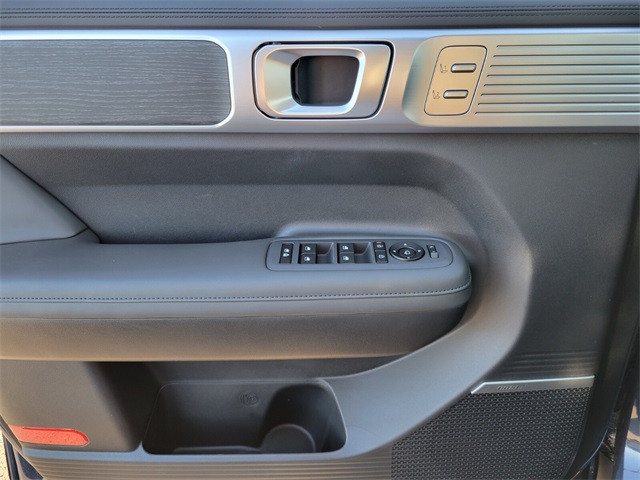 2026 Hyundai Santa Fe Limited photo 8