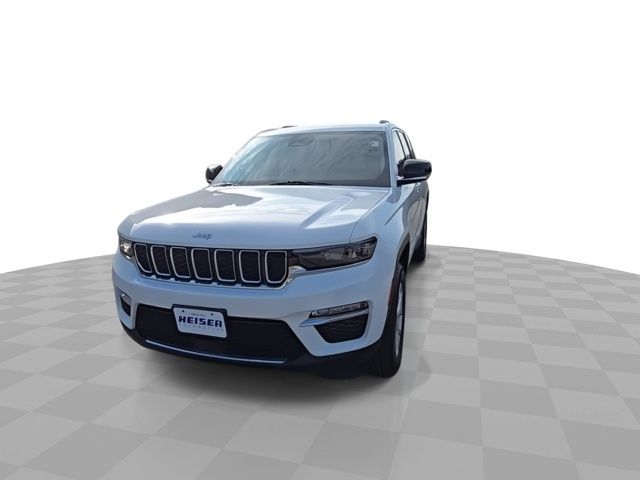 2023 Jeep Grand Cherokee Limited photo 3