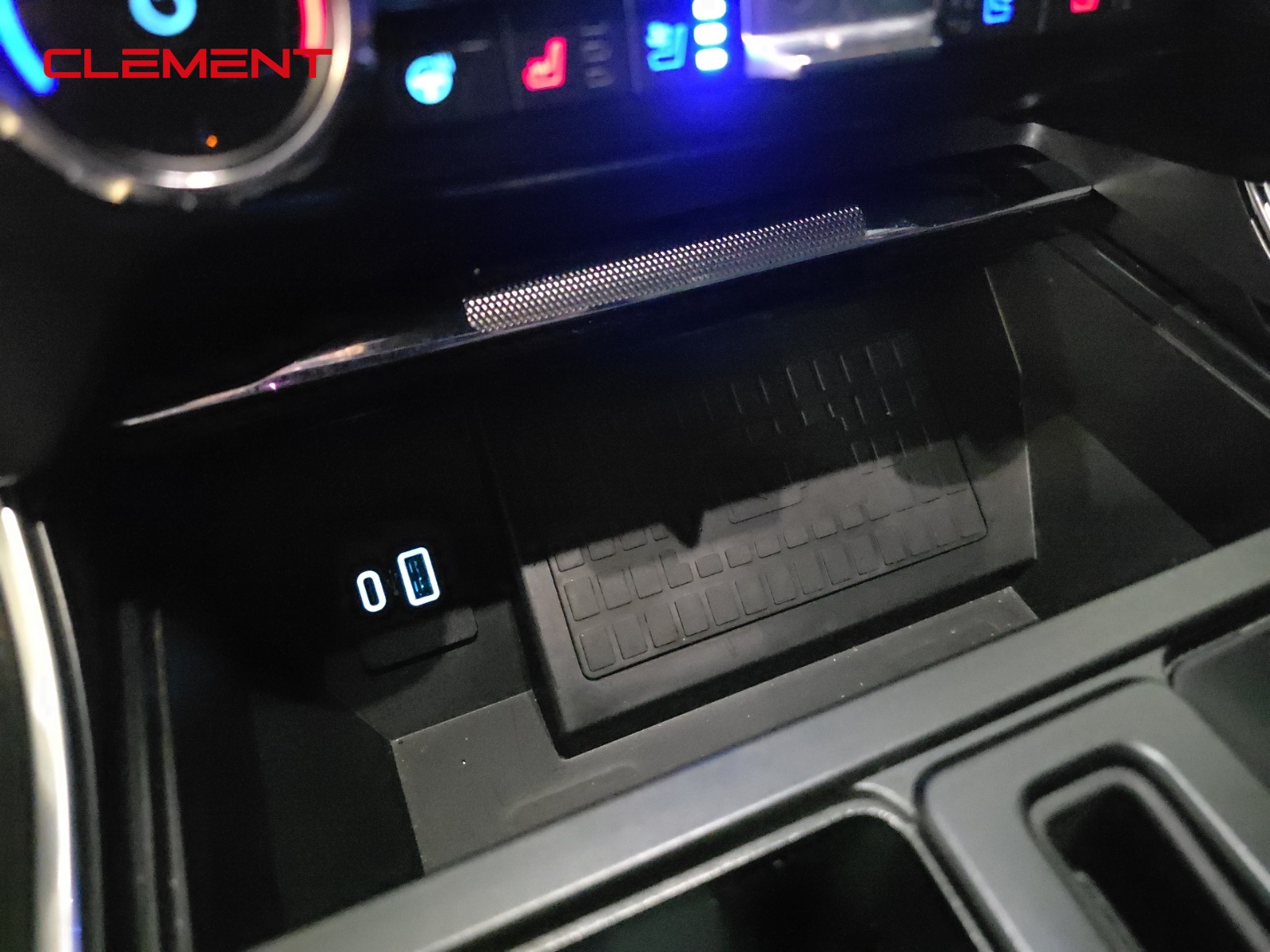 2022 Ford F-150 Raptor photo 21