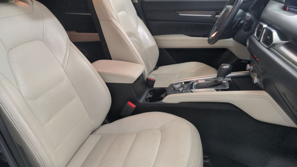 2020 Mazda CX-5 Grand Touring photo 28