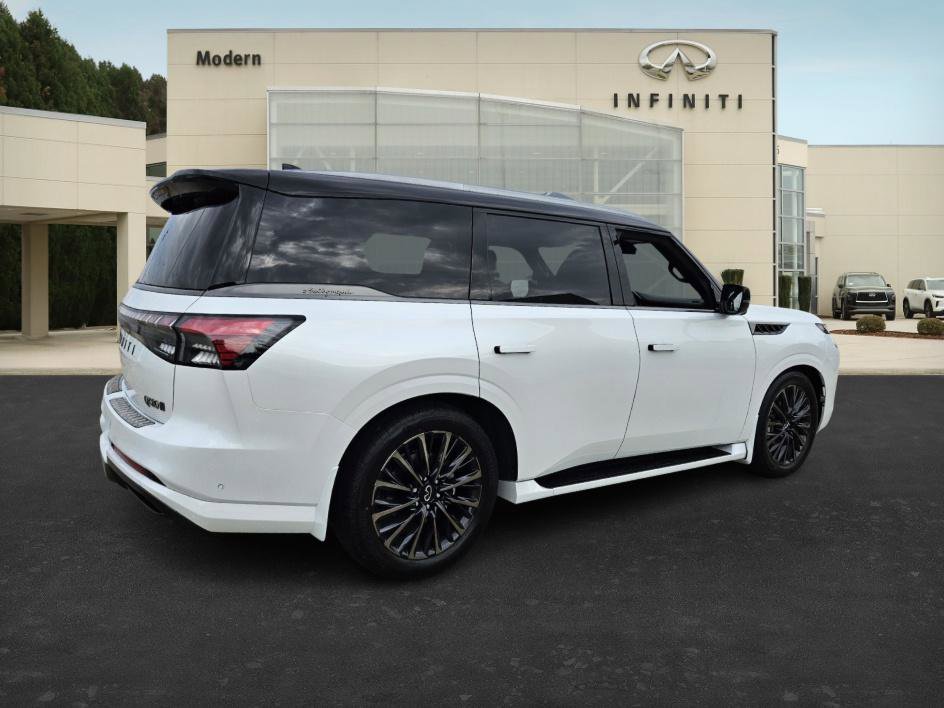 2026 Infiniti QX80 photo 4