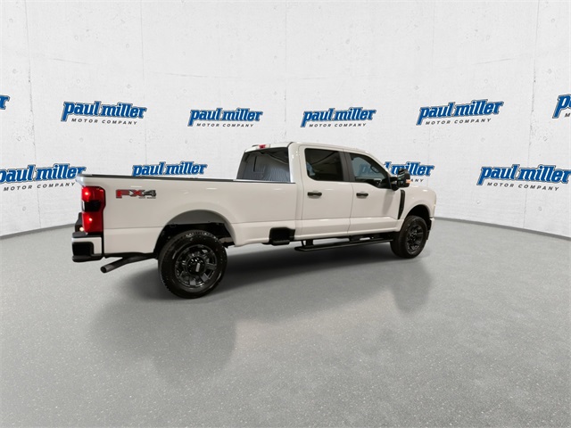 2026 Ford F-350 XL photo 10