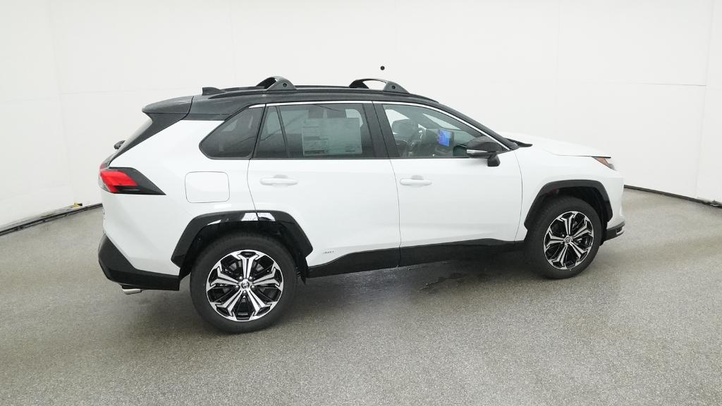 2025 Toyota RAV4 Hybrid XSE photo 23