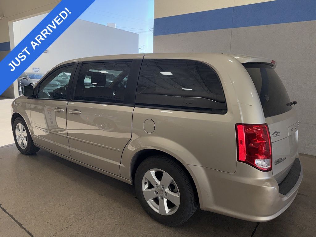 2014 Dodge Grand Caravan SE photo 4