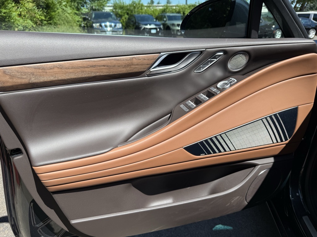 2024 Genesis Electrified G80 Advanced Prestige photo 15