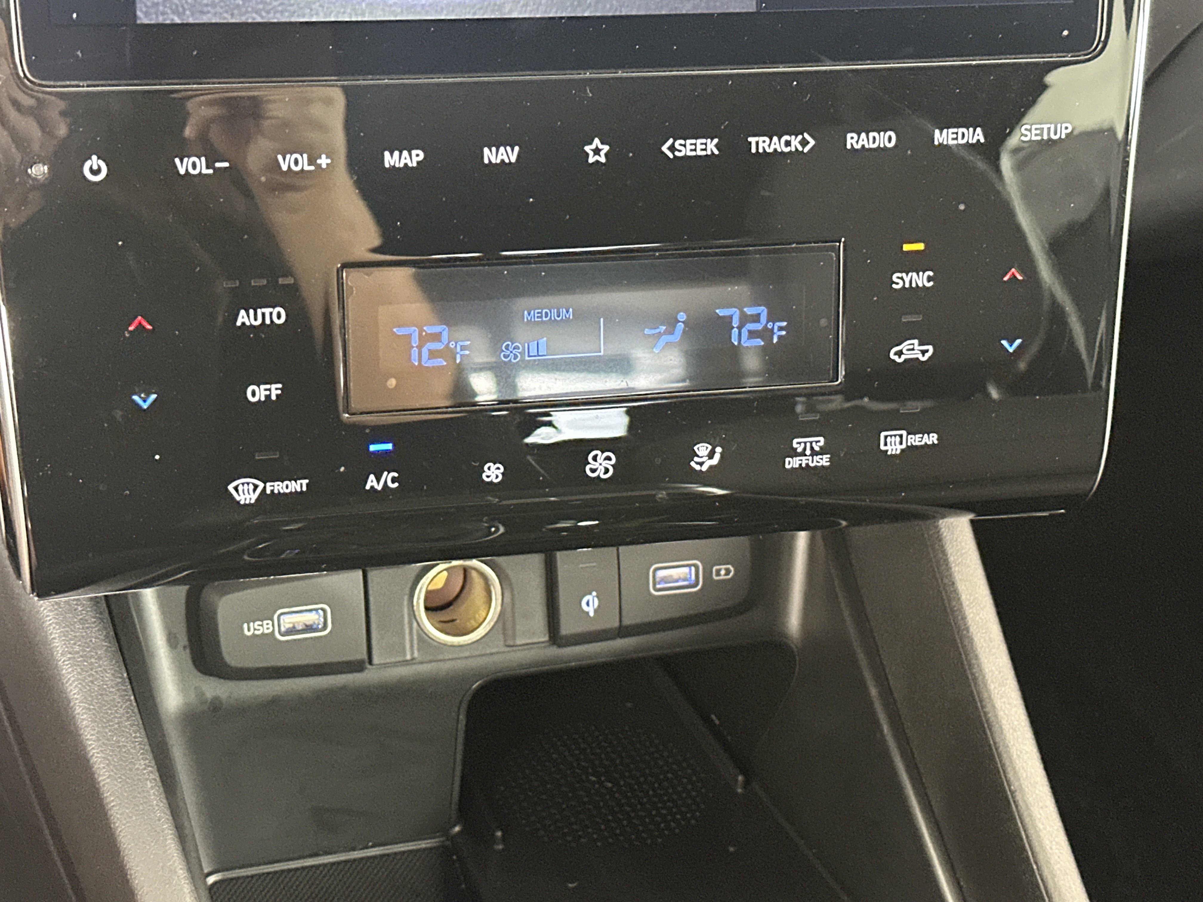 2024 Hyundai Santa Cruz SEL photo 9