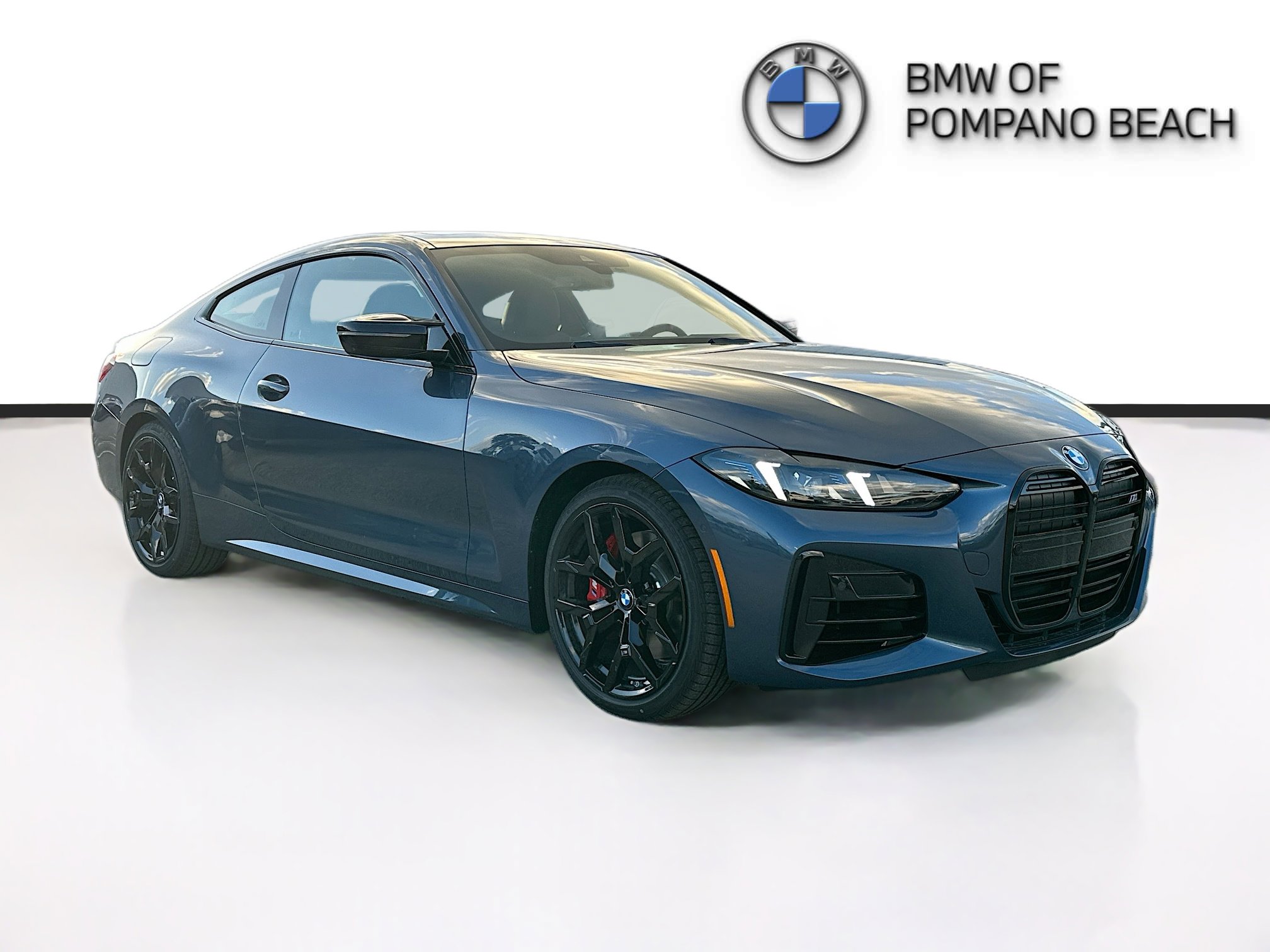 2026 BMW 4 Series M440i's photo