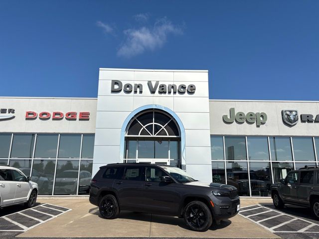 2025 Jeep Grand Cherokee L Limited's photo