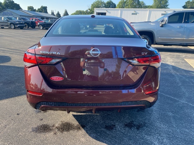 2024 Nissan Sentra SV photo 4
