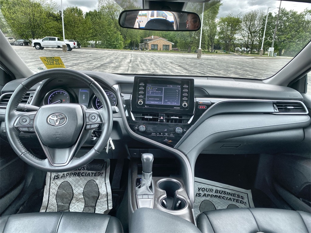 2023 Toyota Camry SE photo 26