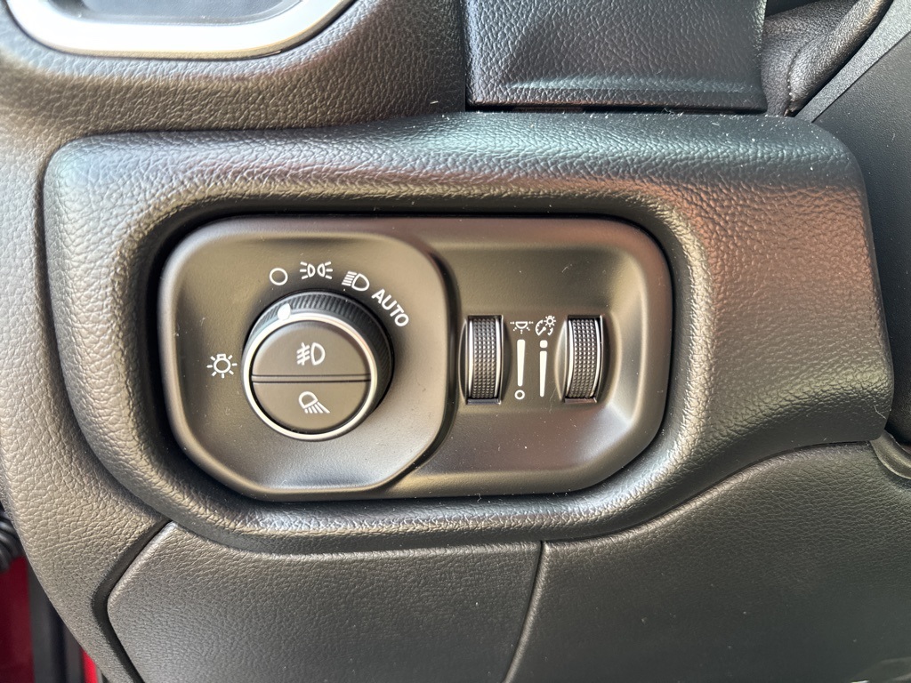 2019 Ram 3500 Big Horn photo 41