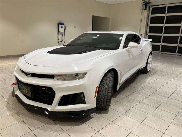 2018 Chevrolet Camaro ZL1's photo