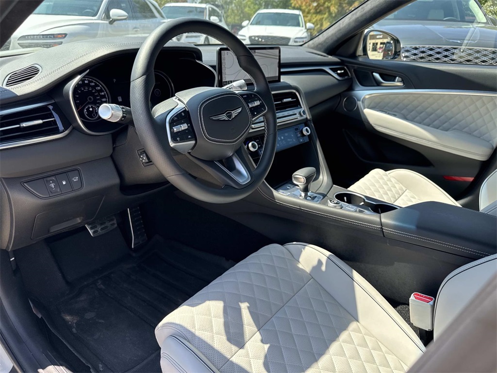 2025 Genesis G70 3.3T Sport Prestige photo 16