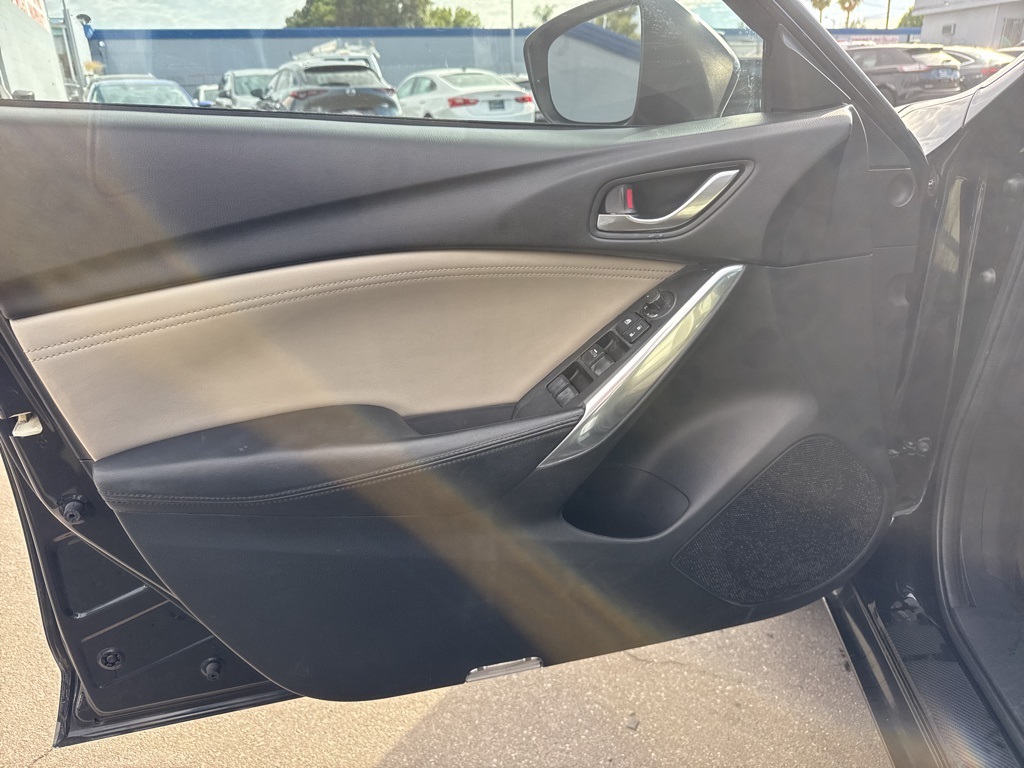 2014 Mazda Mazda6 Touring photo 6