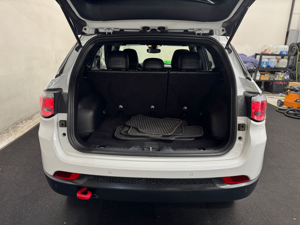 2024 Jeep Compass Trailhawk photo 5