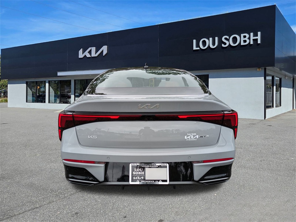 2026 Kia K5 GT-Line photo 4