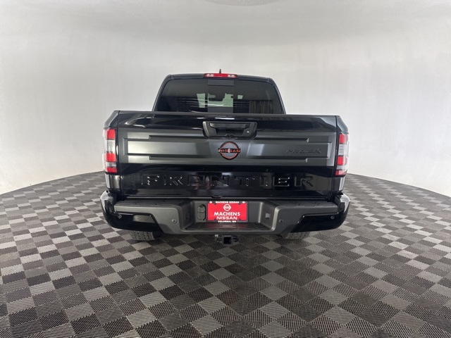 2025 Nissan Frontier PRO-4X photo 5
