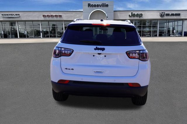 2026 Jeep Compass Limited Altitude photo 4