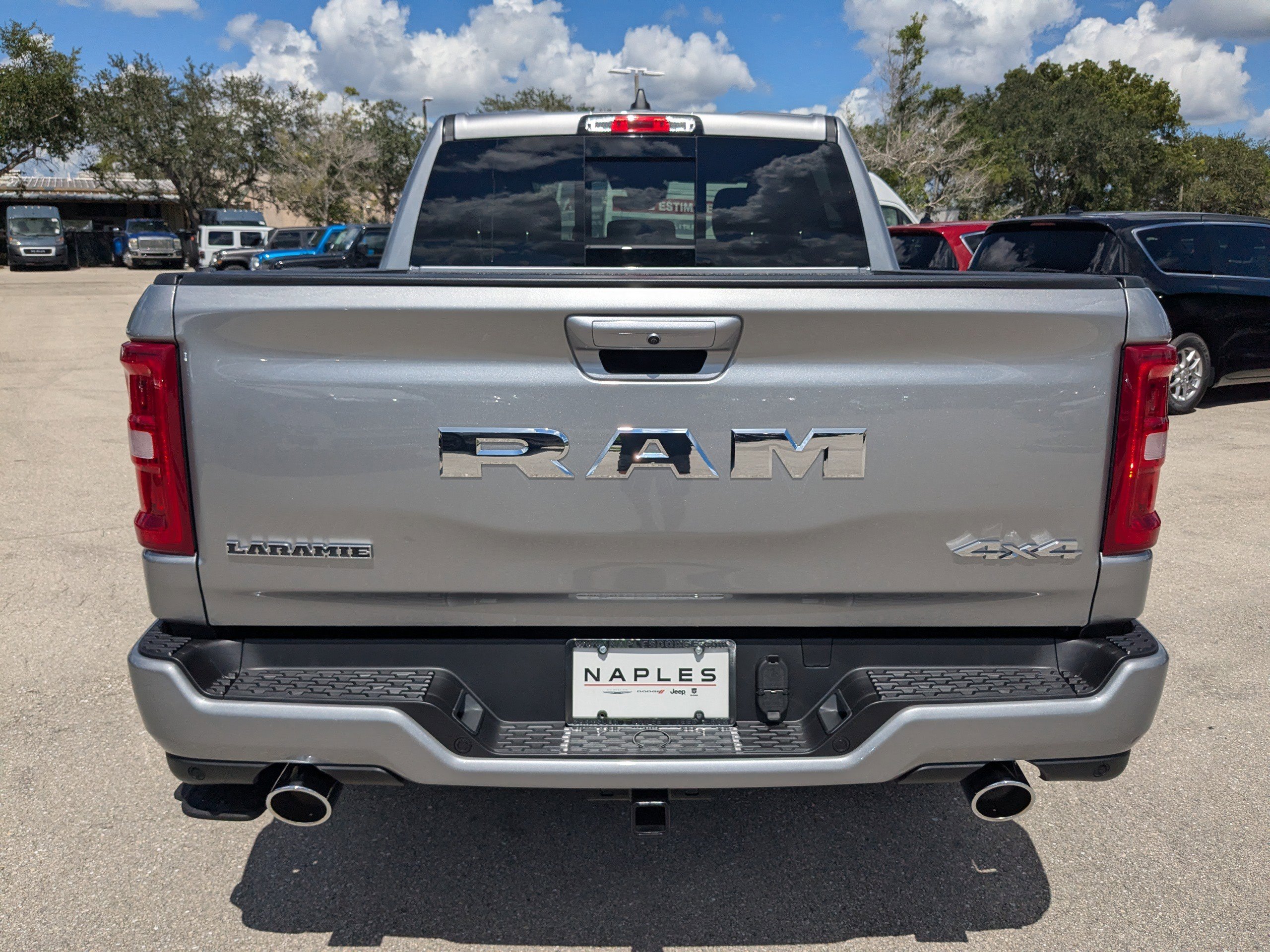 2026 Ram 1500 Laramie photo 3