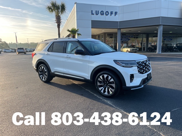 2026 Ford Explorer Platinum's photo