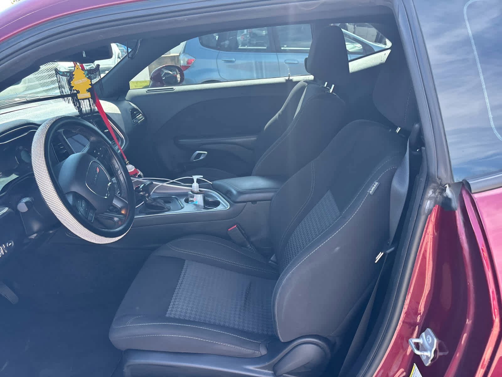 2020 Dodge Challenger SXT photo 5