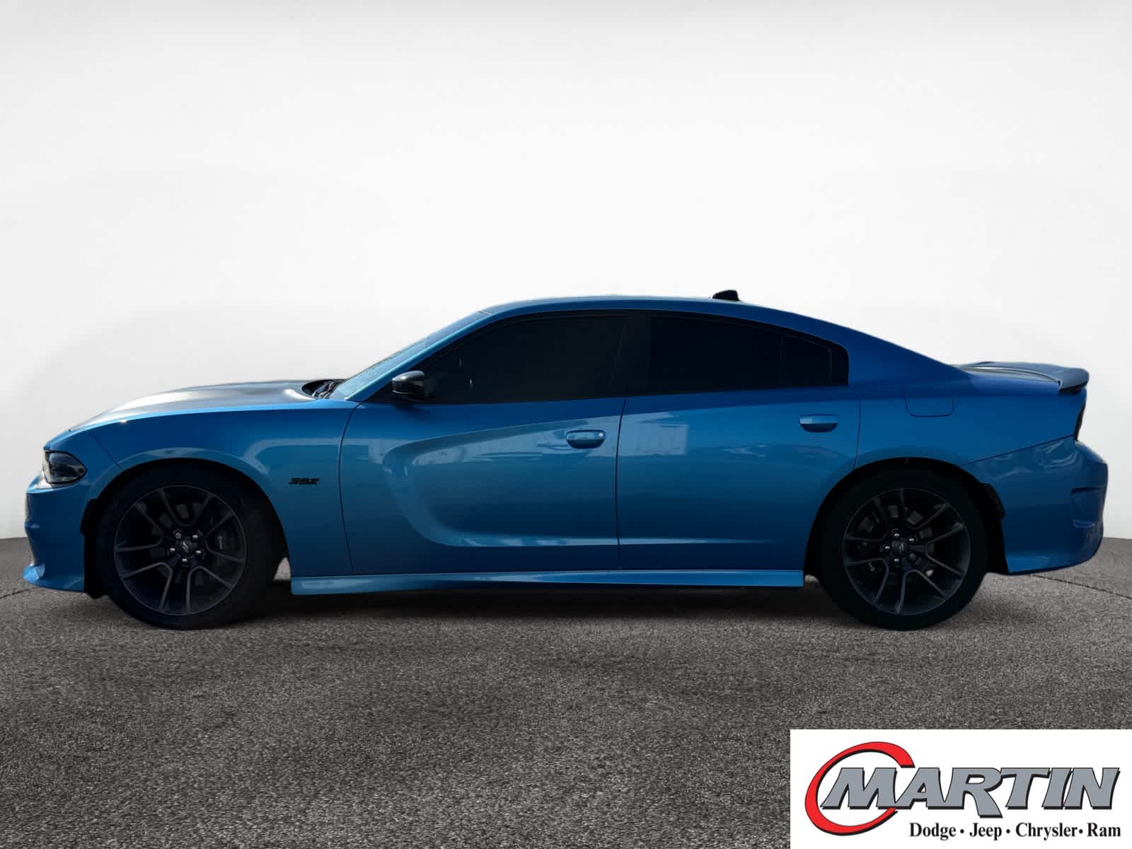 2023 Dodge Charger Scat Pack photo 2