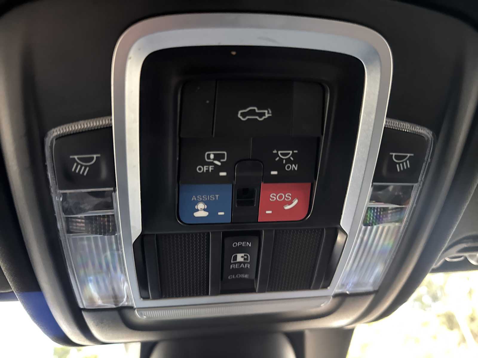 2023 Ram 1500 Laramie photo 29