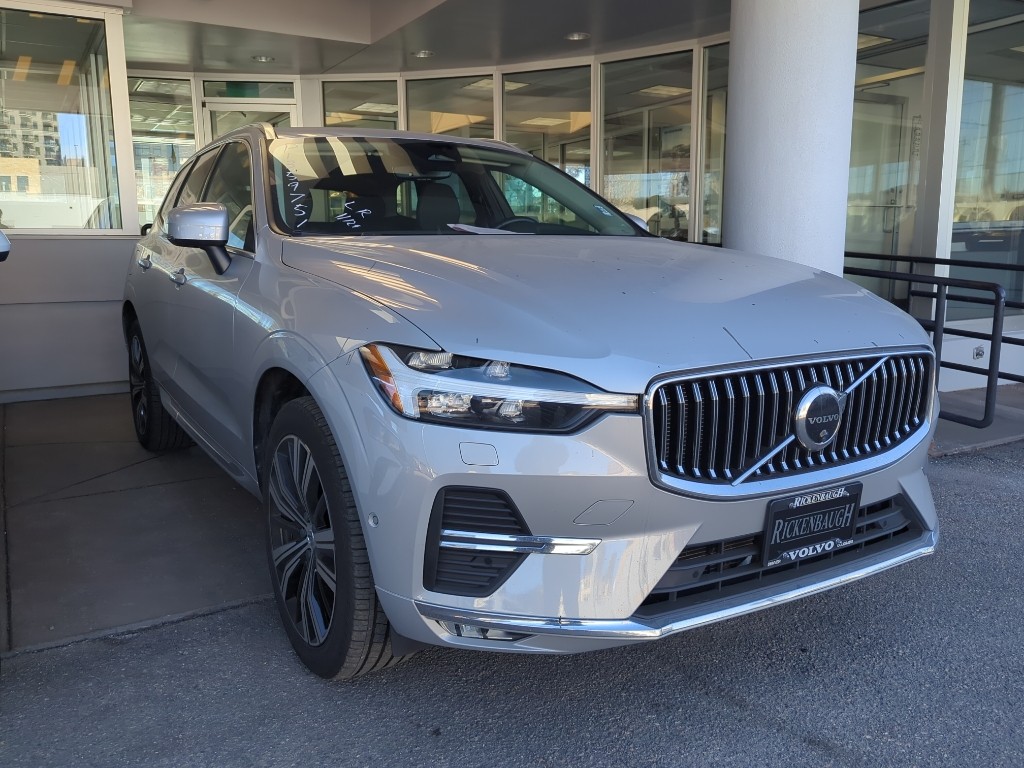 2023 Volvo XC60 Plus