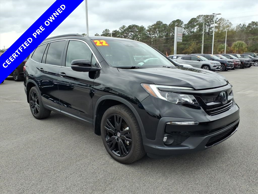 2022 Honda Pilot SE's photo