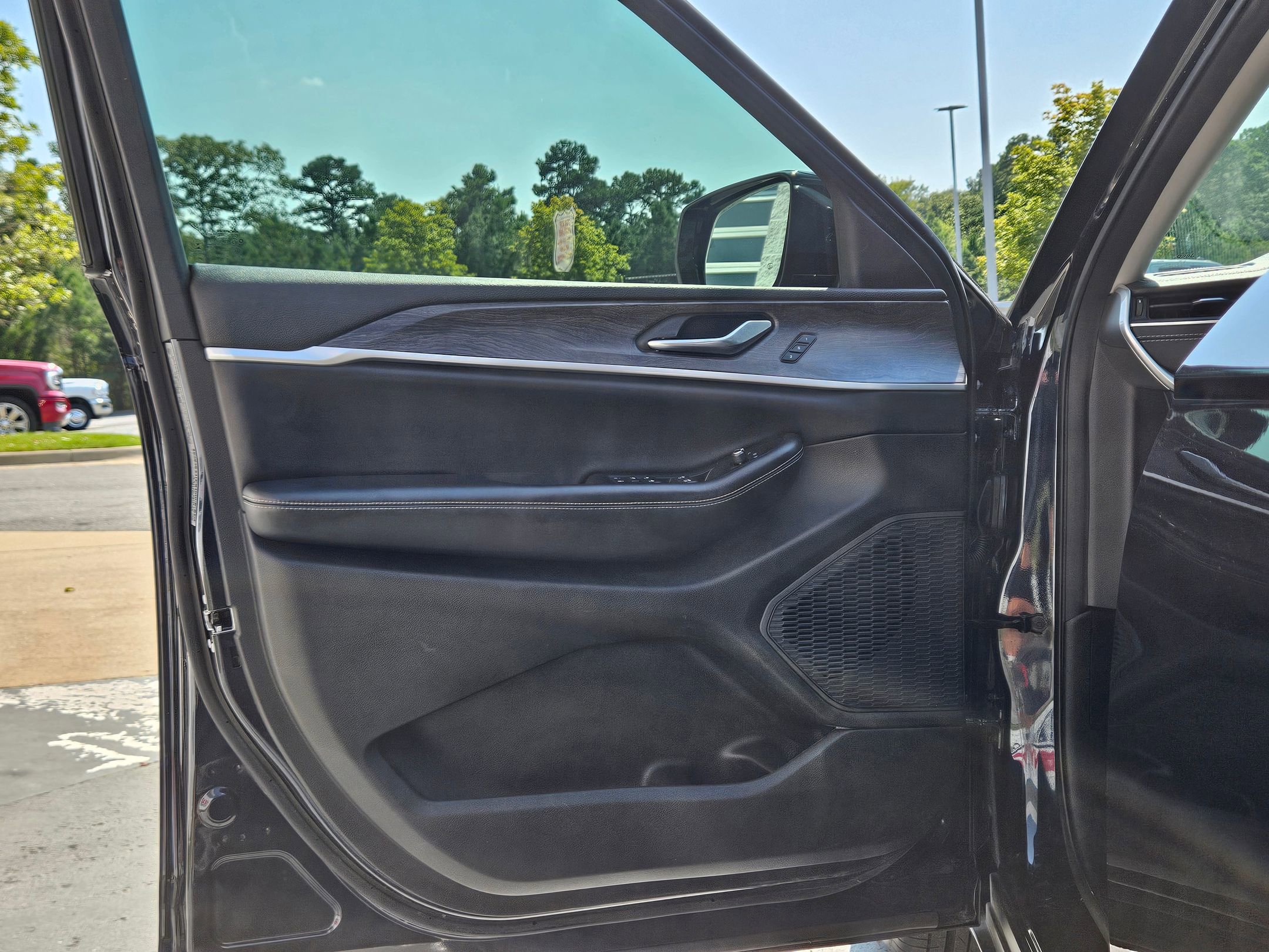 2023 Jeep Grand Cherokee Limited photo 17