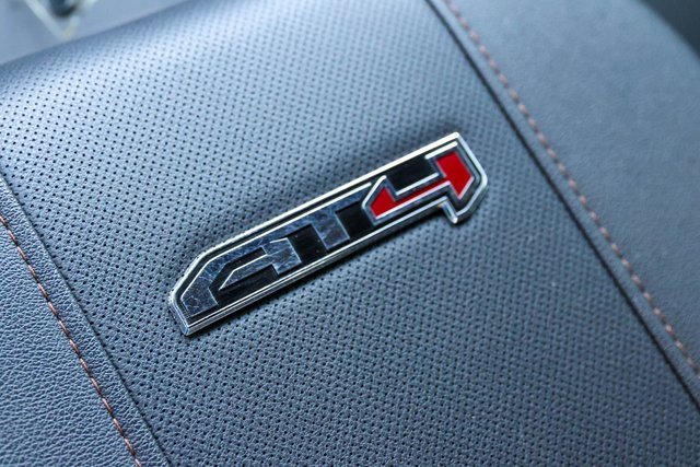 Used 2024 Summit White GMC AT4 image 25