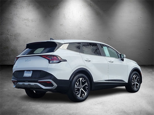 2023 Kia Sportage EX photo 4