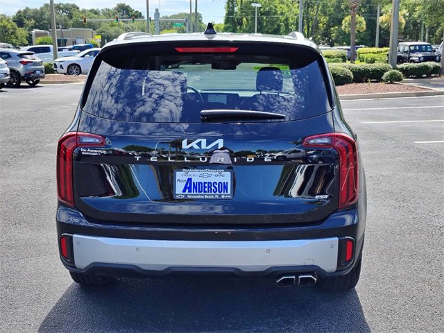 2024 Kia Telluride S photo 3