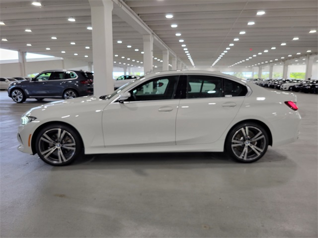 2024 Bmw 330i photo 13