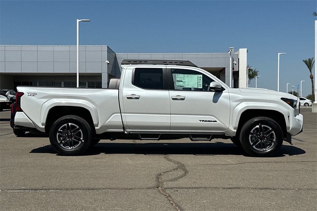 2025 Toyota Tacoma TRD Sport 4x4 Double Cab photo 3