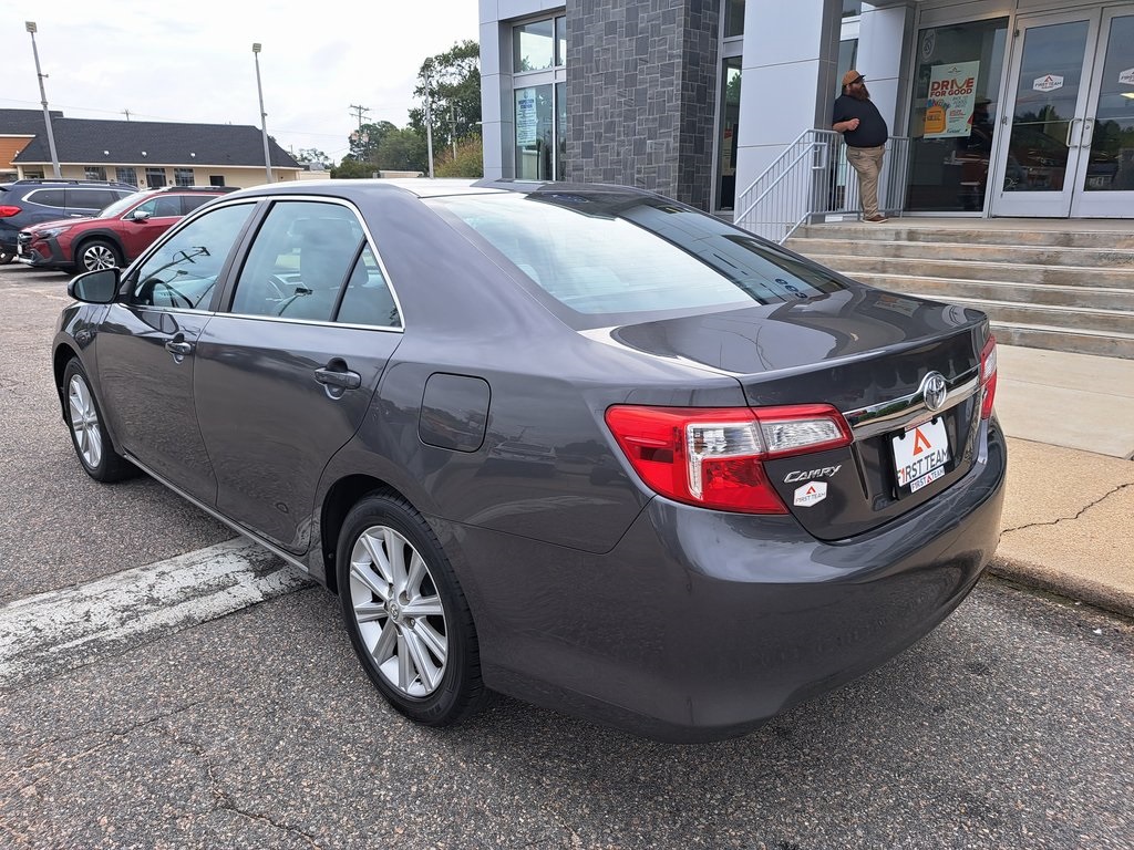 2012 Toyota Camry XLE photo 4