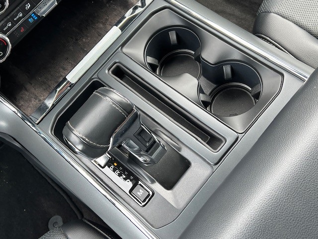 2021 Ford F-150 Lariat photo 24