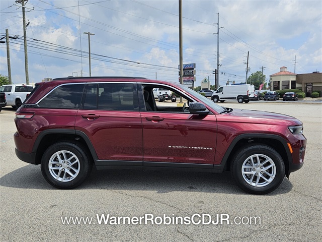 2025 Jeep Grand Cherokee Laredo X photo 15