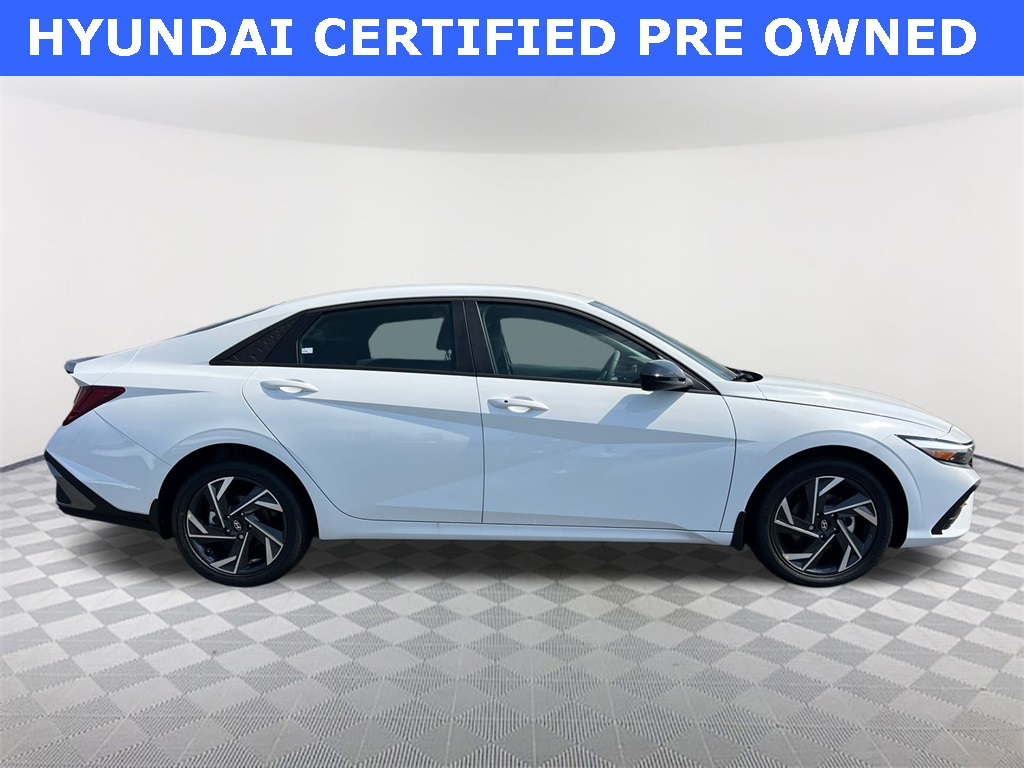 2025 Hyundai Elantra Hybrid SEL Sport photo 4