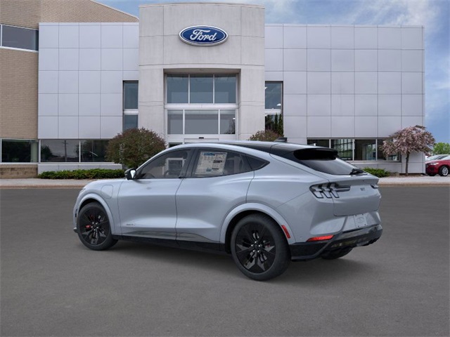 2025 Ford Mustang Mach-E GT photo 4